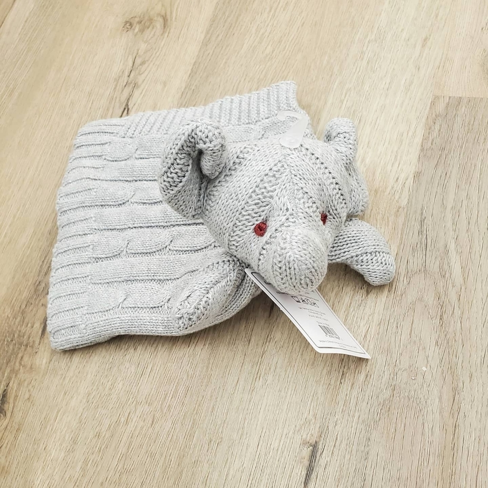 100% Cotton cable knit security blankets